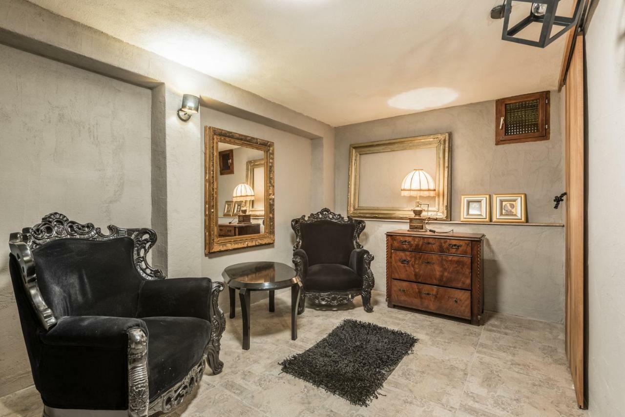 Livo Disno 12 Appartement Split Buitenkant foto